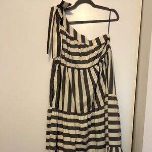 Who what wear brand target one shoulder dress